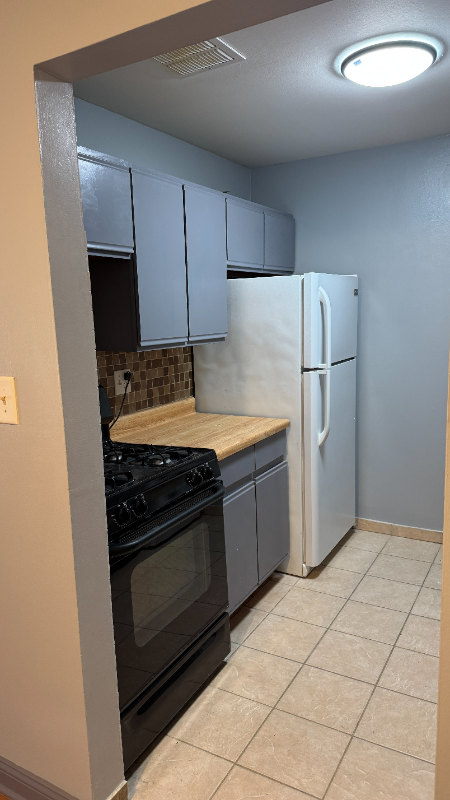 9970 S 84th Ter #33-216 - Photo 2 of 18