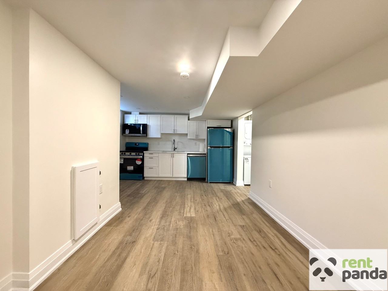 967 Mohawk Rd E - Photo 4 of 18