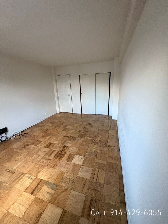 793 Mclean Ave - Photo 6 of 6