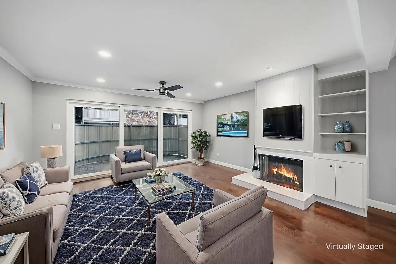 7806 Royal Ln #123 - Photo 6 of 8