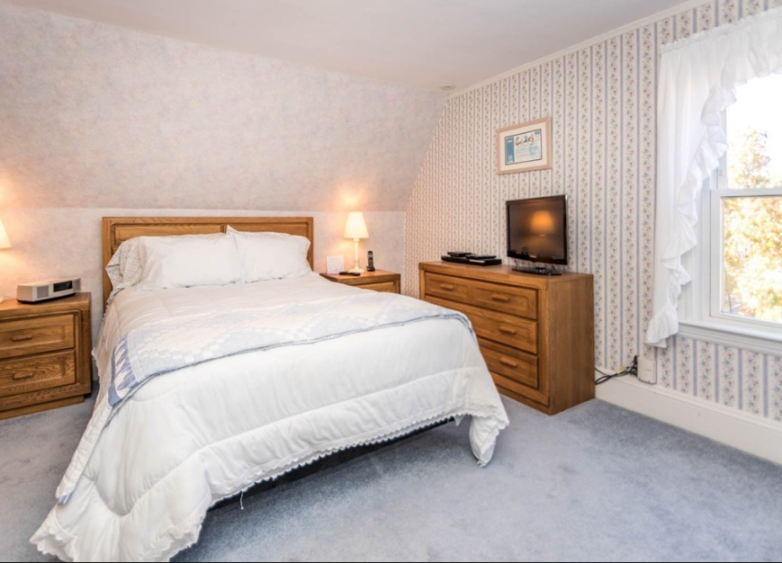 41 Rich St #2 - Photo 5 of 23