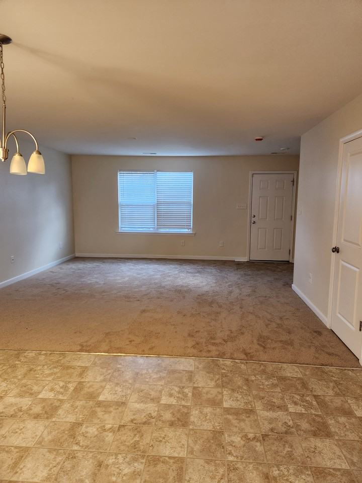 1344 Stone Ridge Park Loop #1 - Photo 3 of 14