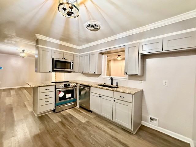 2958 Madeira Dr #NA - Photo 2 of 12