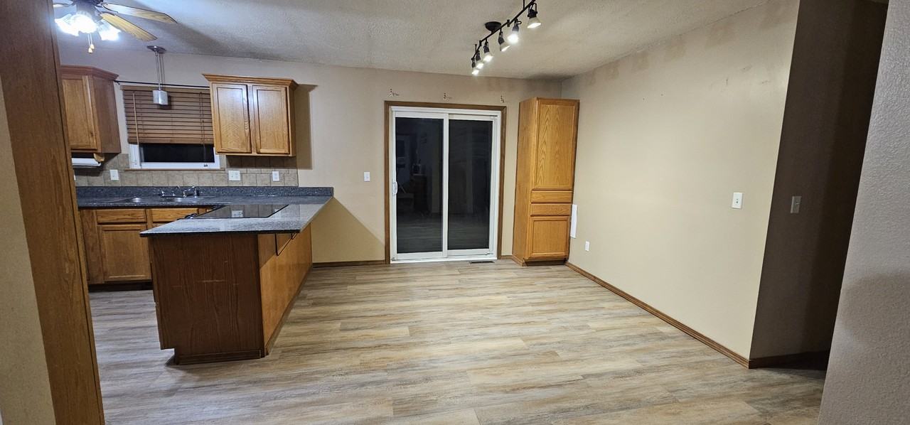 8660 Brookside Cir #NA - Photo 5 of 20