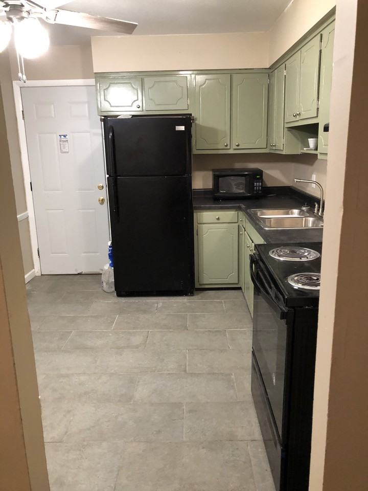 4070 Carlton Ave #4070 - Photo 2 of 10