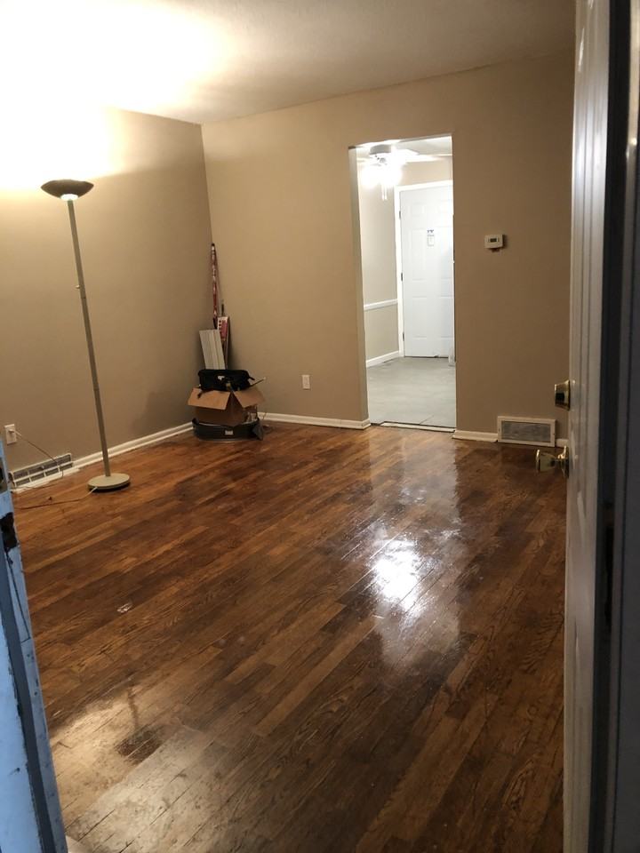 4070 Carlton Ave #4070 - Photo 6 of 10