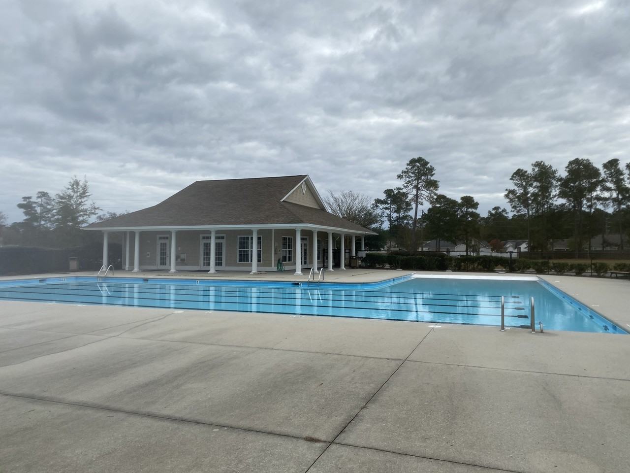 1040 Bridgeport Way - Photo 6 of 19