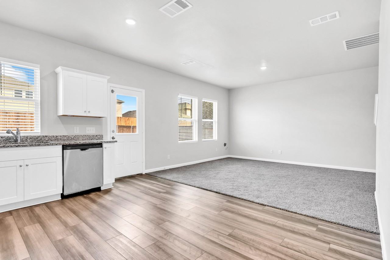 2119 Hamilton St #NA - Photo 6 of 10