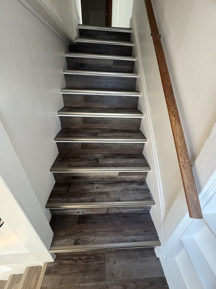 253 W Grand Ave #NA - Photo 4 of 10