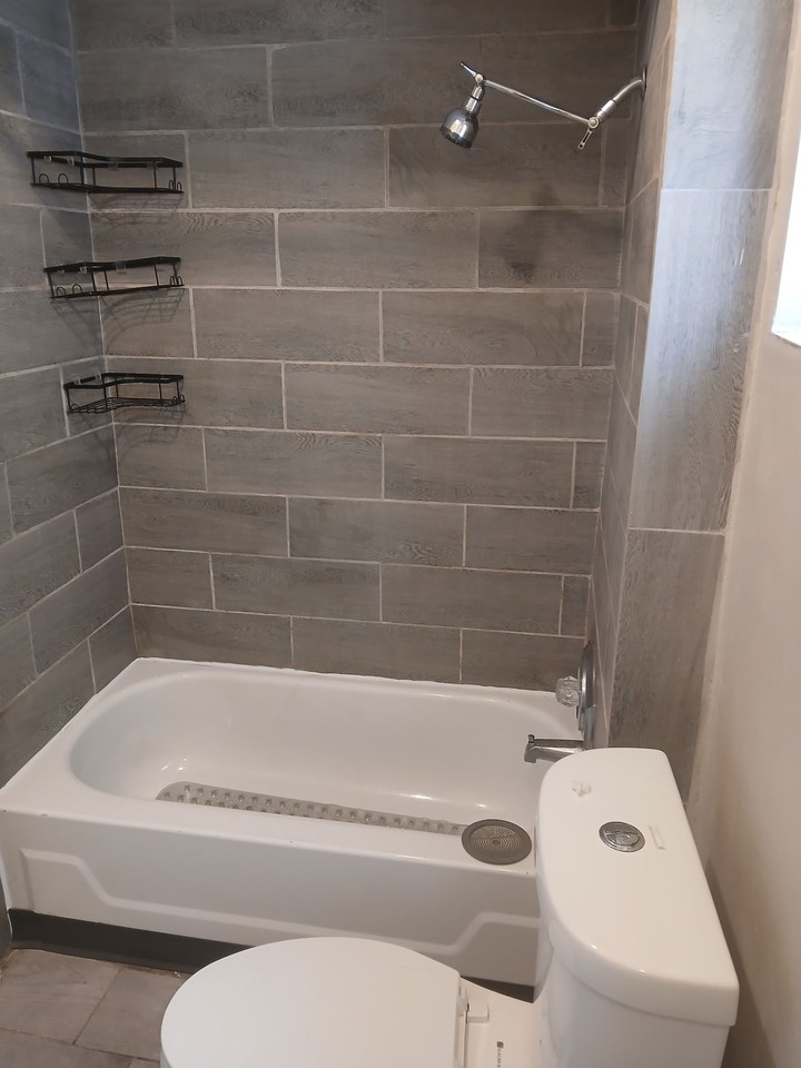 3045 Beekman St #1 - Photo 3 of 6