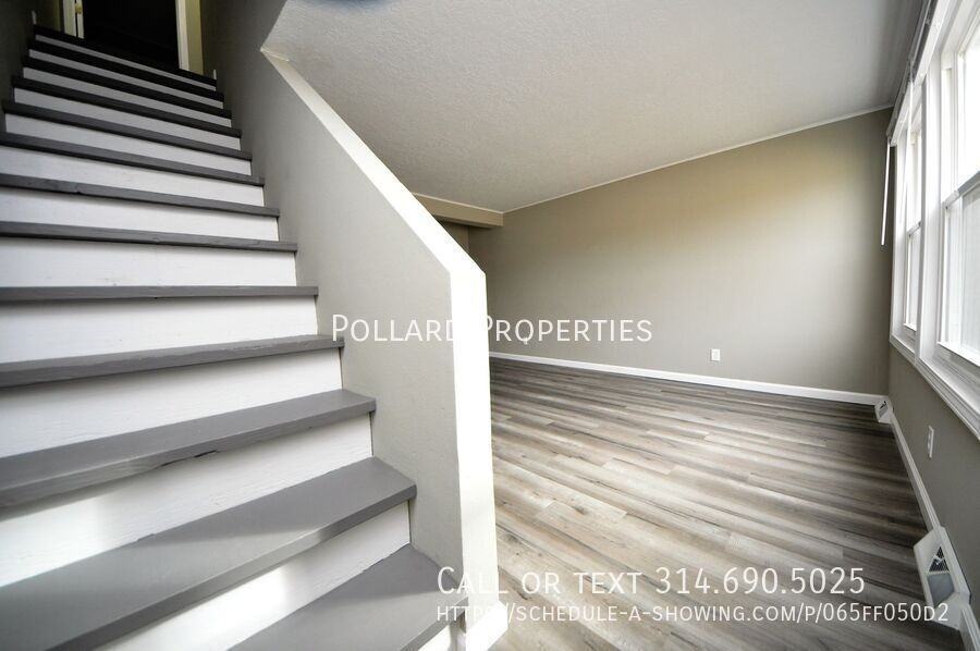 307 Granada Dr - Photo 2 of 33