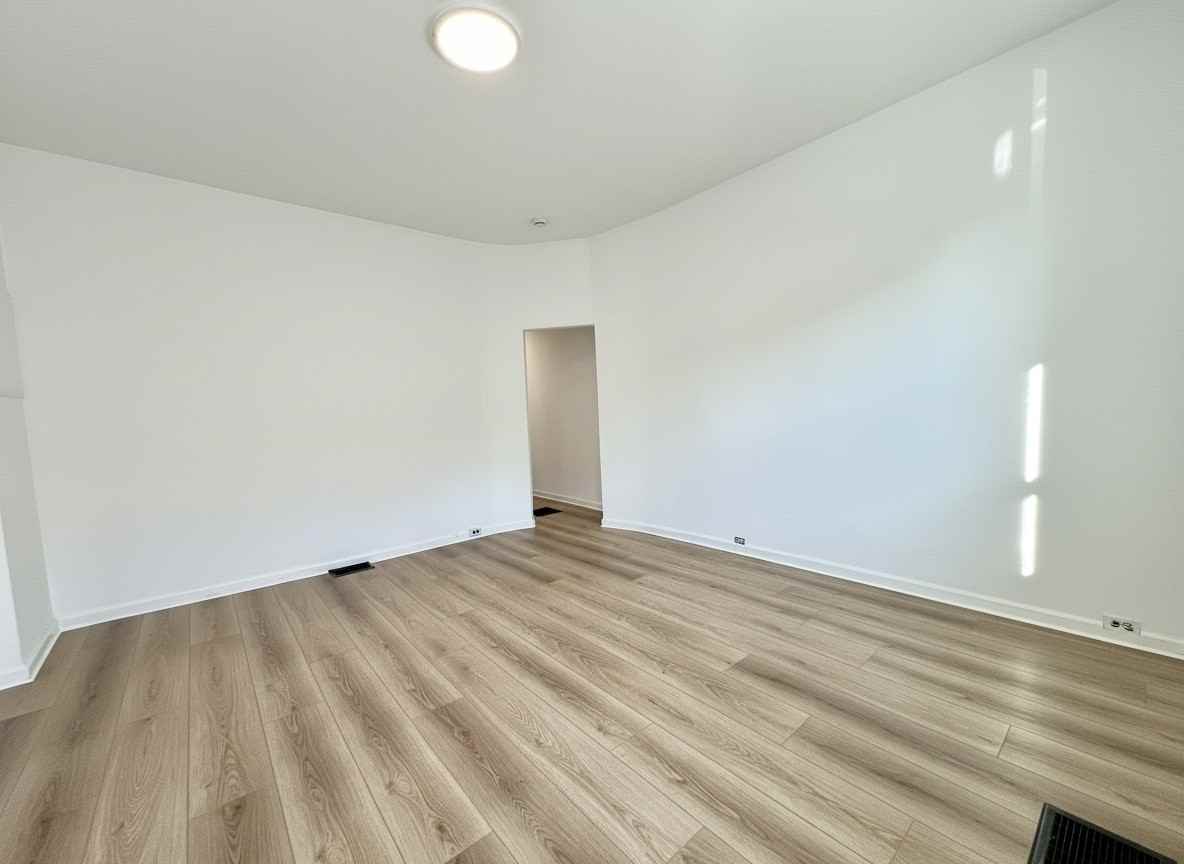 358 E Hector St #1 - Photo 5 of 13