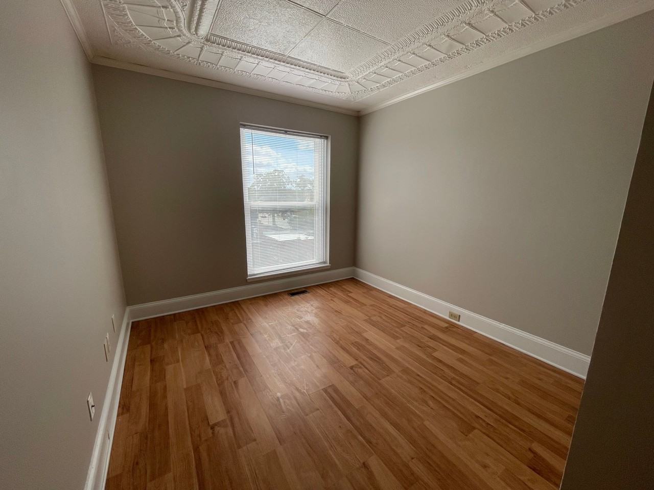 507 Evans St #8 - Photo 7 of 16