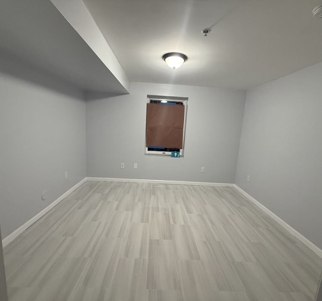 414 S 19th St #1 - Photo 4 of 8