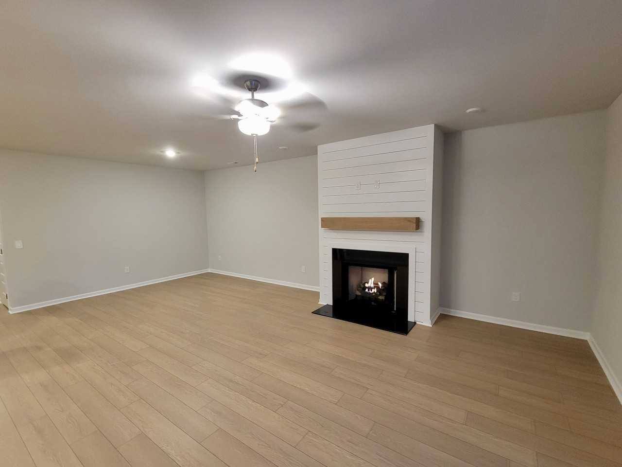 207 Stockyard Cir #NA - Photo 4 of 20