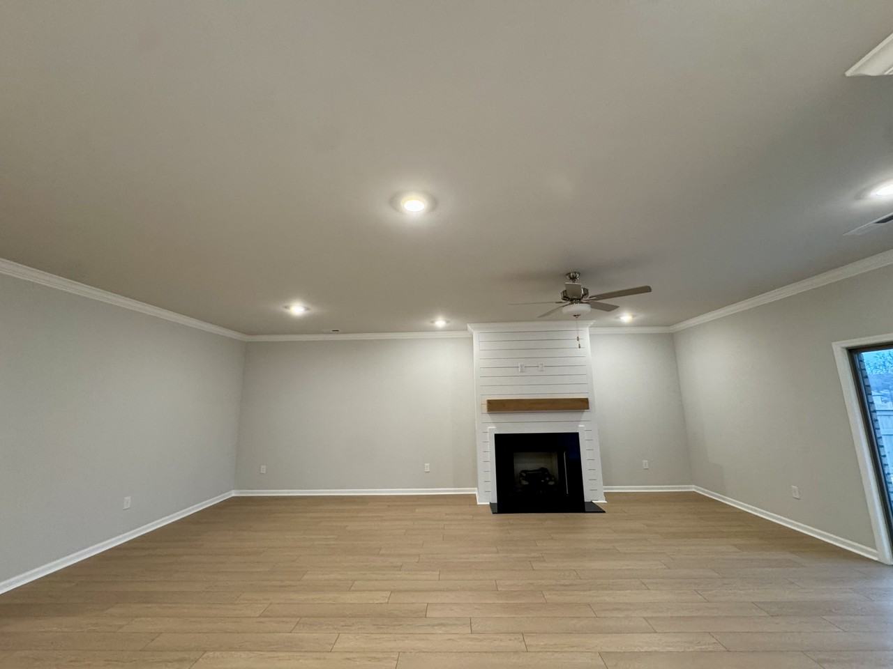 207 Stockyard Cir #NA - Photo 5 of 20