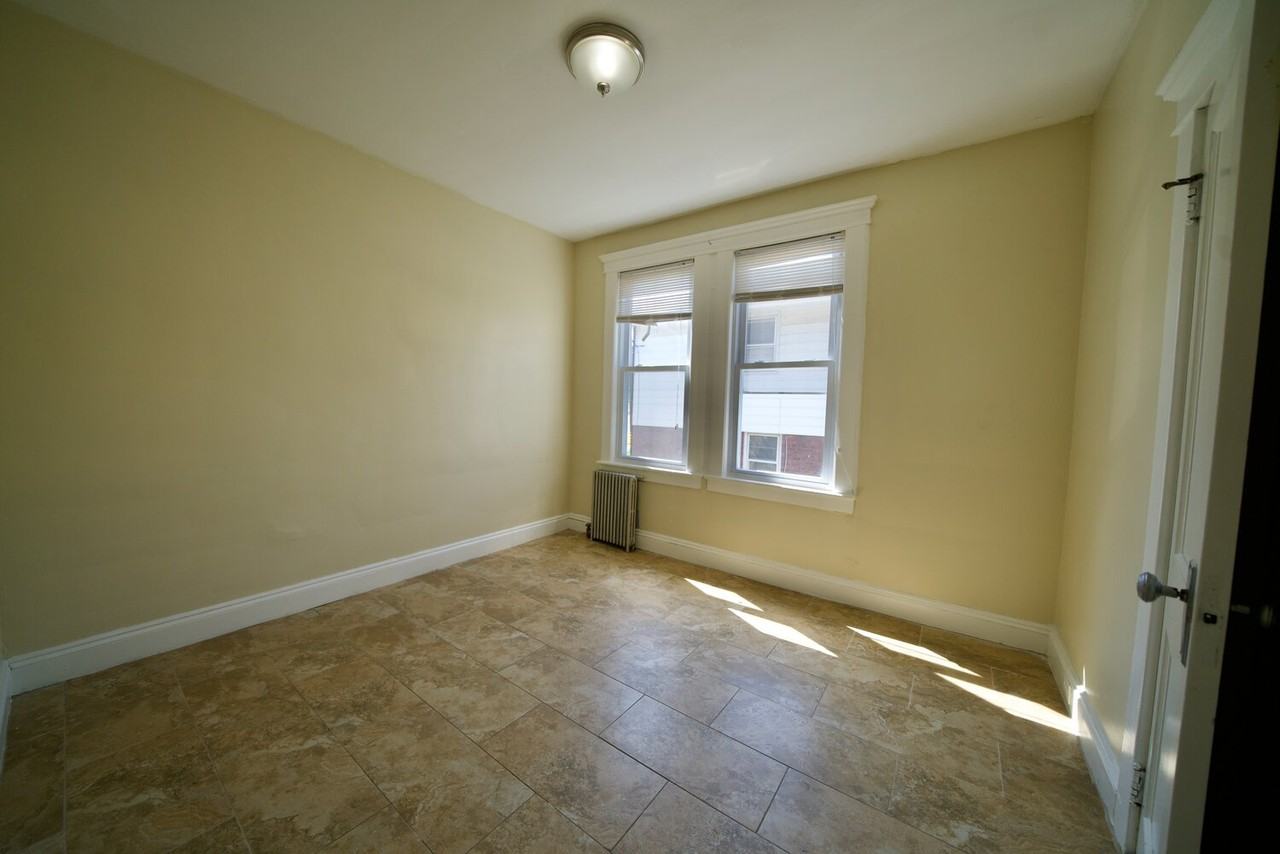 12 John Ryle Ave #2 - Photo 5 of 12