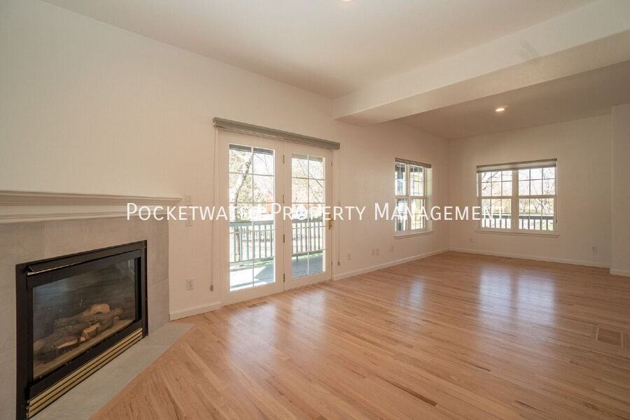 1237 St John St - Photo 7 of 22