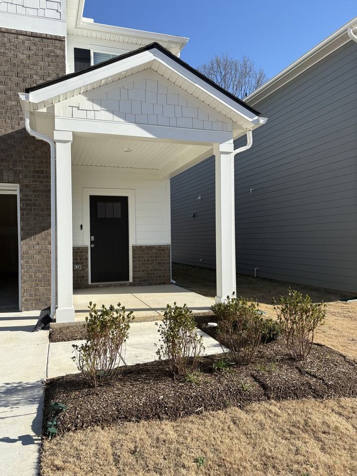 4316 Oswin Dr #NA - Photo 2 of 37