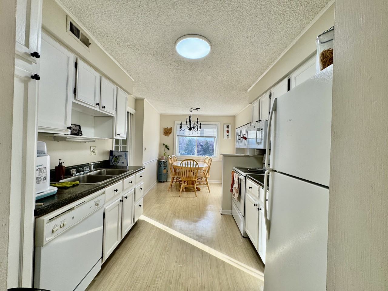 42 Providence Dr #76 - Photo 6 of 12