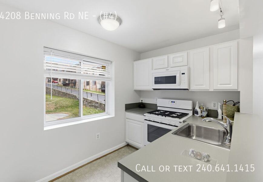 4208 Benning Rd Ne #4 - Photo 5 of 12