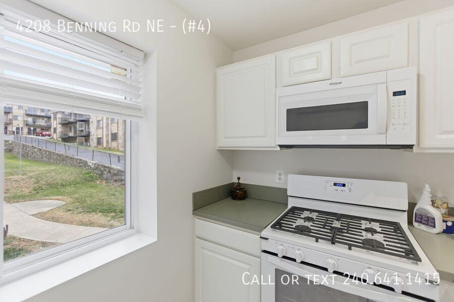 4208 Benning Rd Ne #4 - Photo 7 of 12
