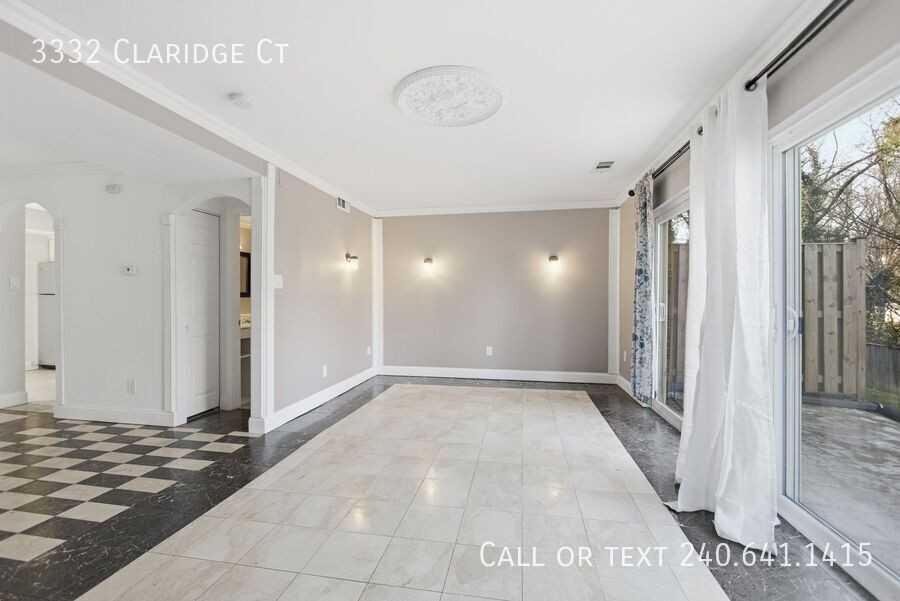 3332 Claridge Ct - Photo 7 of 33