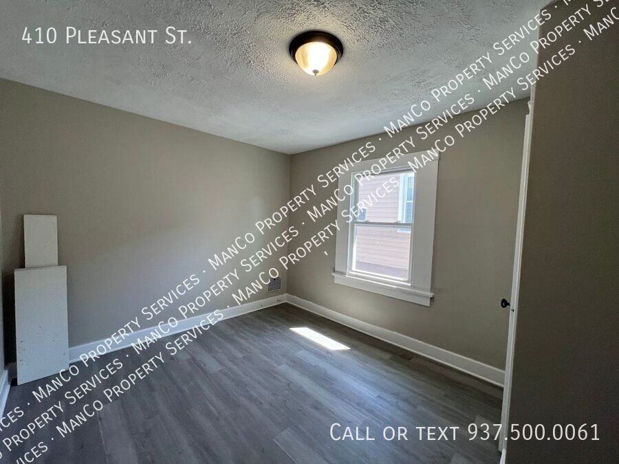 410 Pleasant Ave - Photo 5 of 13