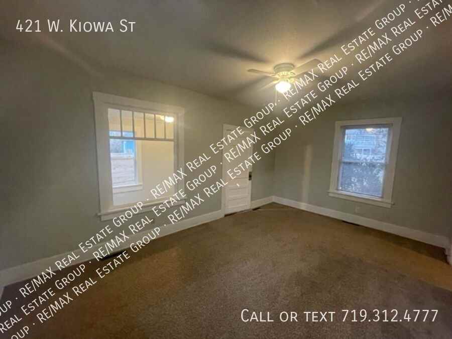421 W Kiowa St - Photo 6 of 13
