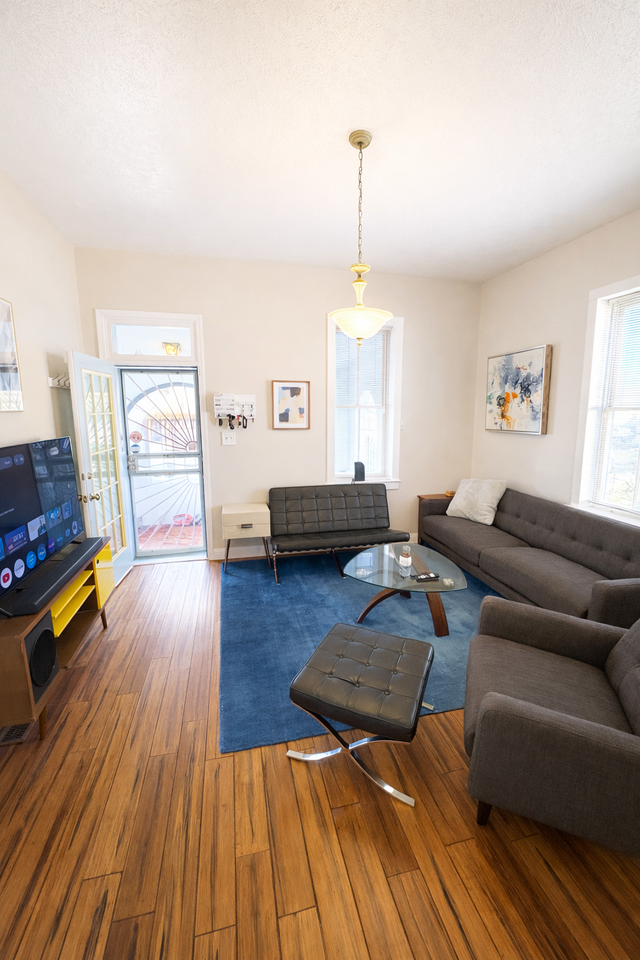 722 Broadway Blvd Se #NA - Photo 4 of 16