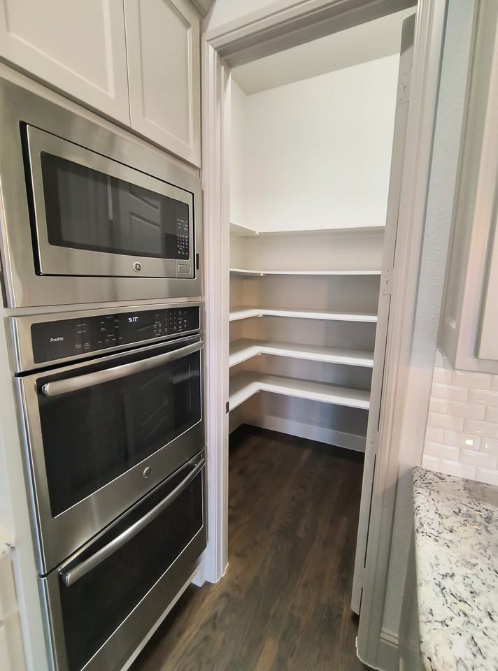 962 Thoroughbred Ave #NA - Photo 6 of 11