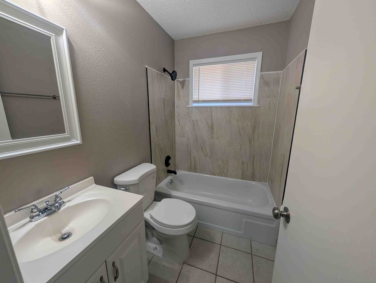 2537 Clovermere Ct #NA - Photo 6 of 8