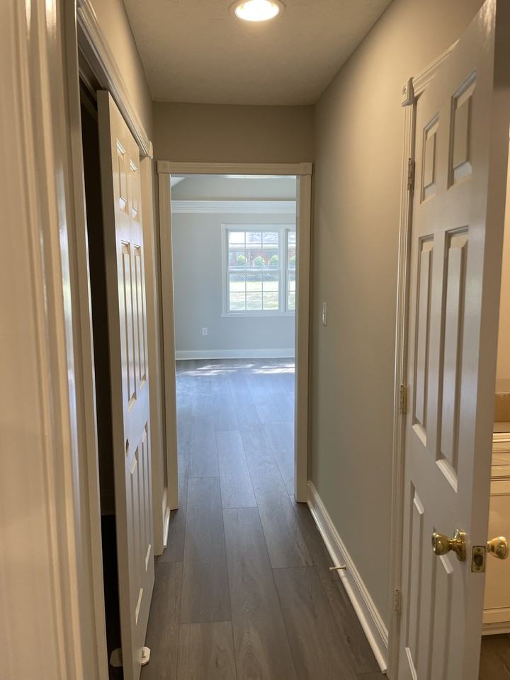 10717 N Park Ave #NA - Photo 4 of 40