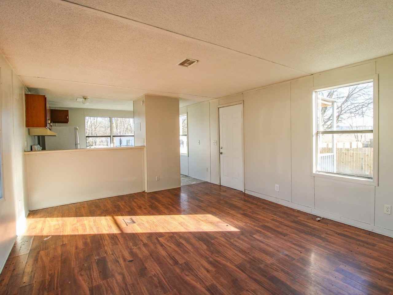 1816 Vales Mill Rd - Photo 7 of 14