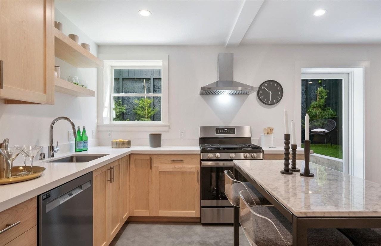 2983 21st Street, Unit C - Photo 3 of 10