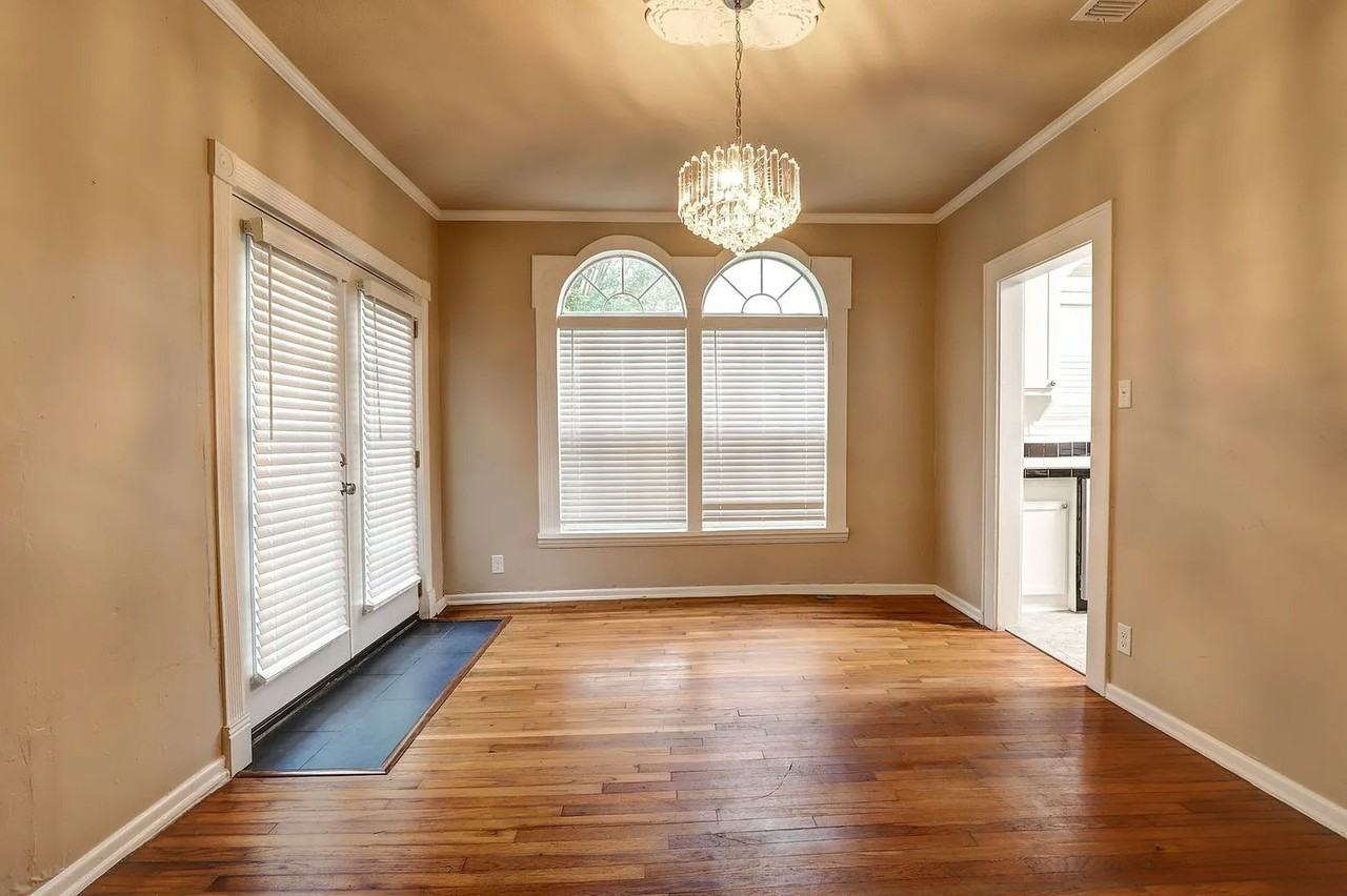 2106 Laurel Street - Photo 7 of 10