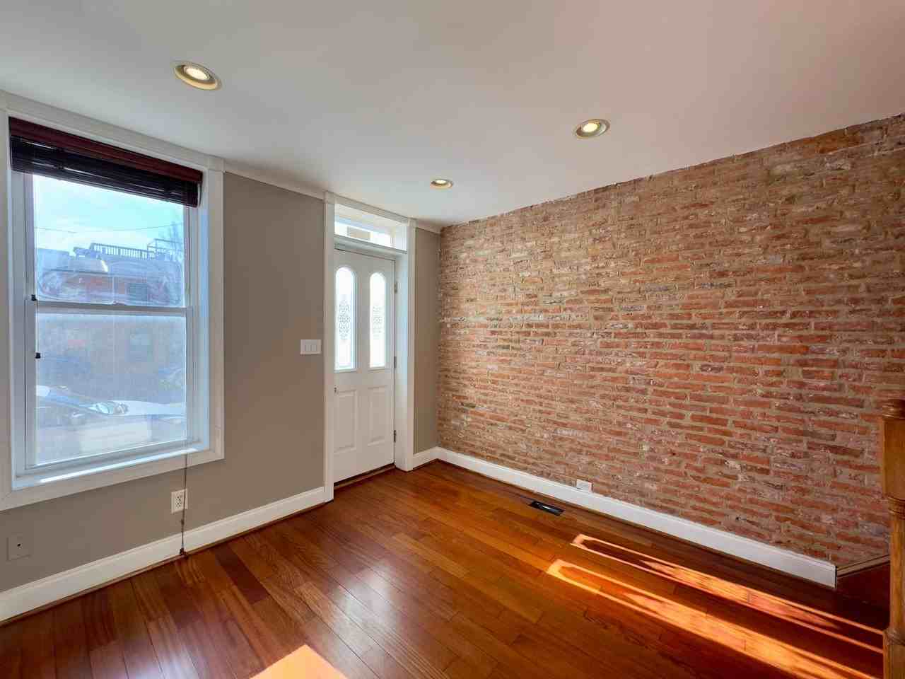 2428 Fleet St - Photo 2 of 26