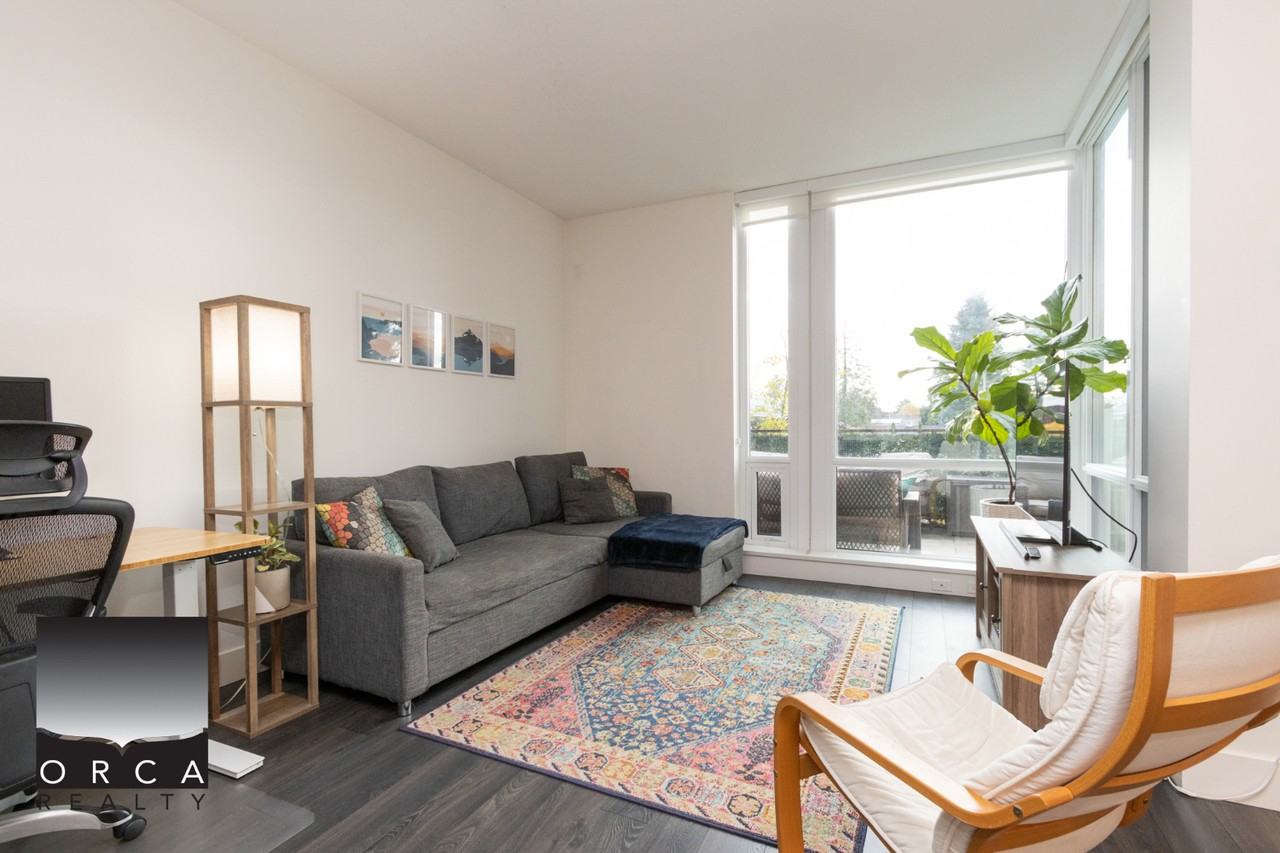 1550 Fern St - Photo 3 of 50