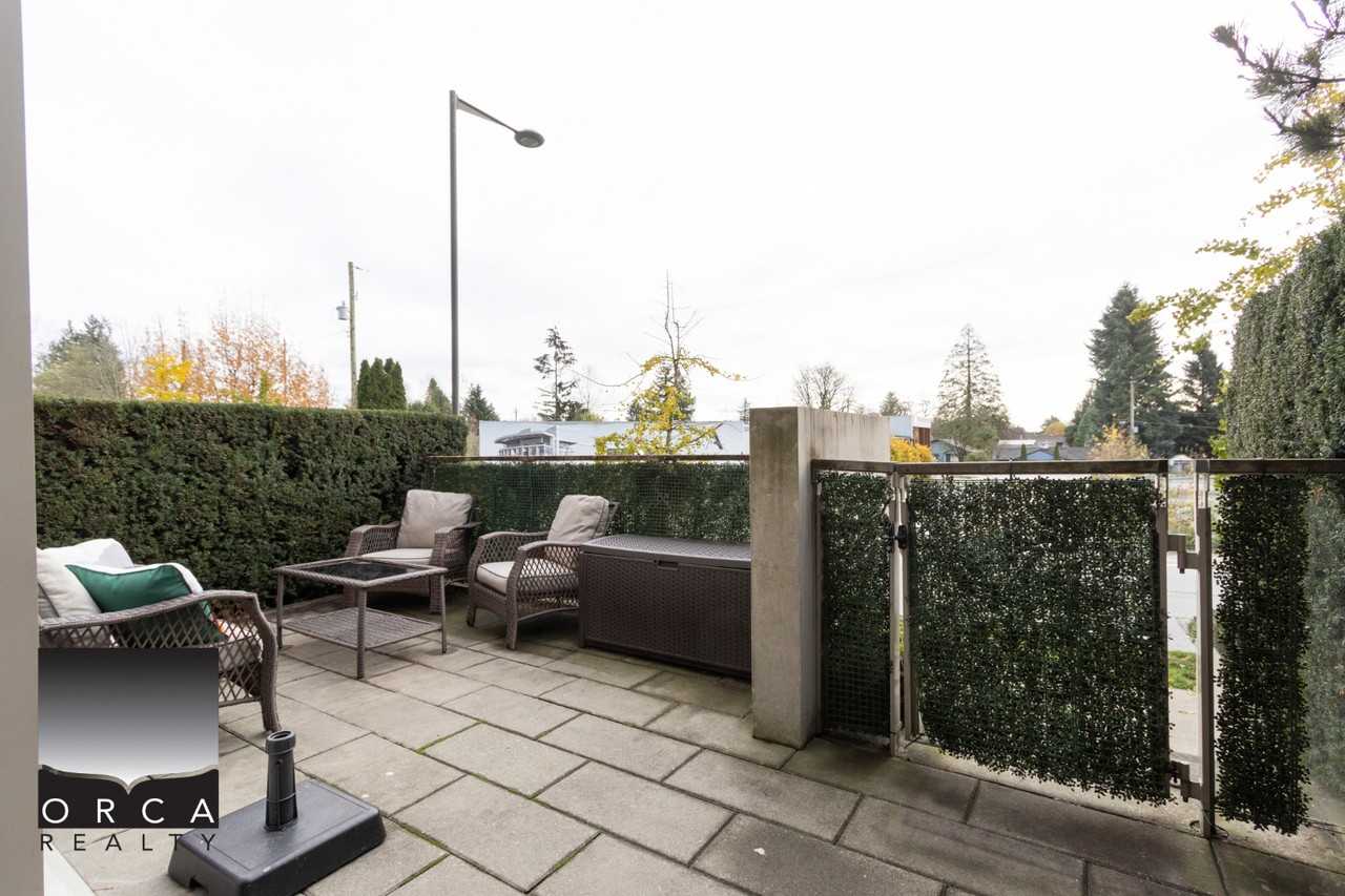 1550 Fern St - Photo 5 of 50