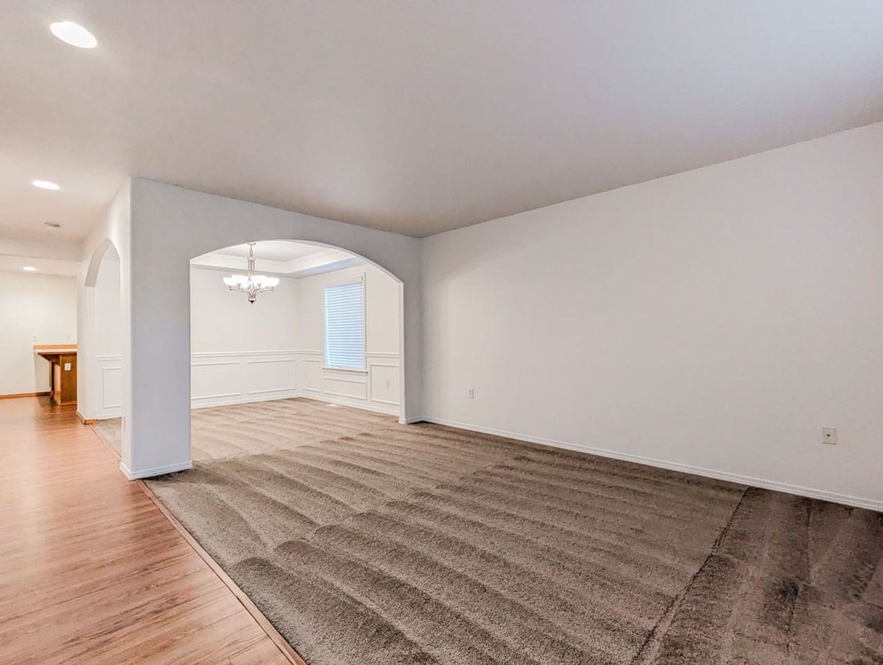 8325 74th Dr Ne - Photo 5 of 16