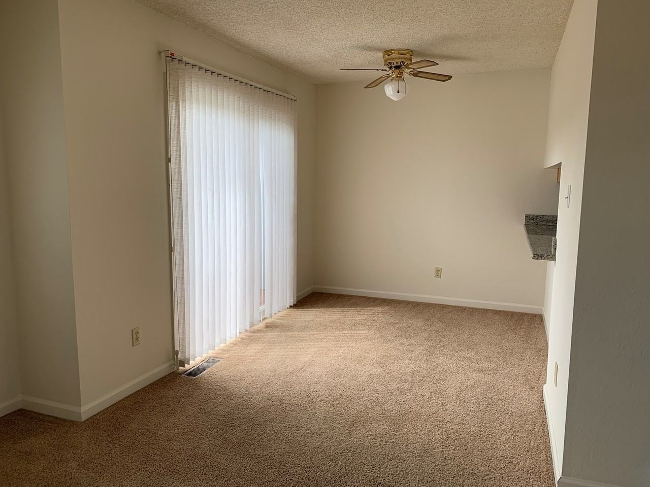 167 Holiday Hills Dr - Photo 4 of 18