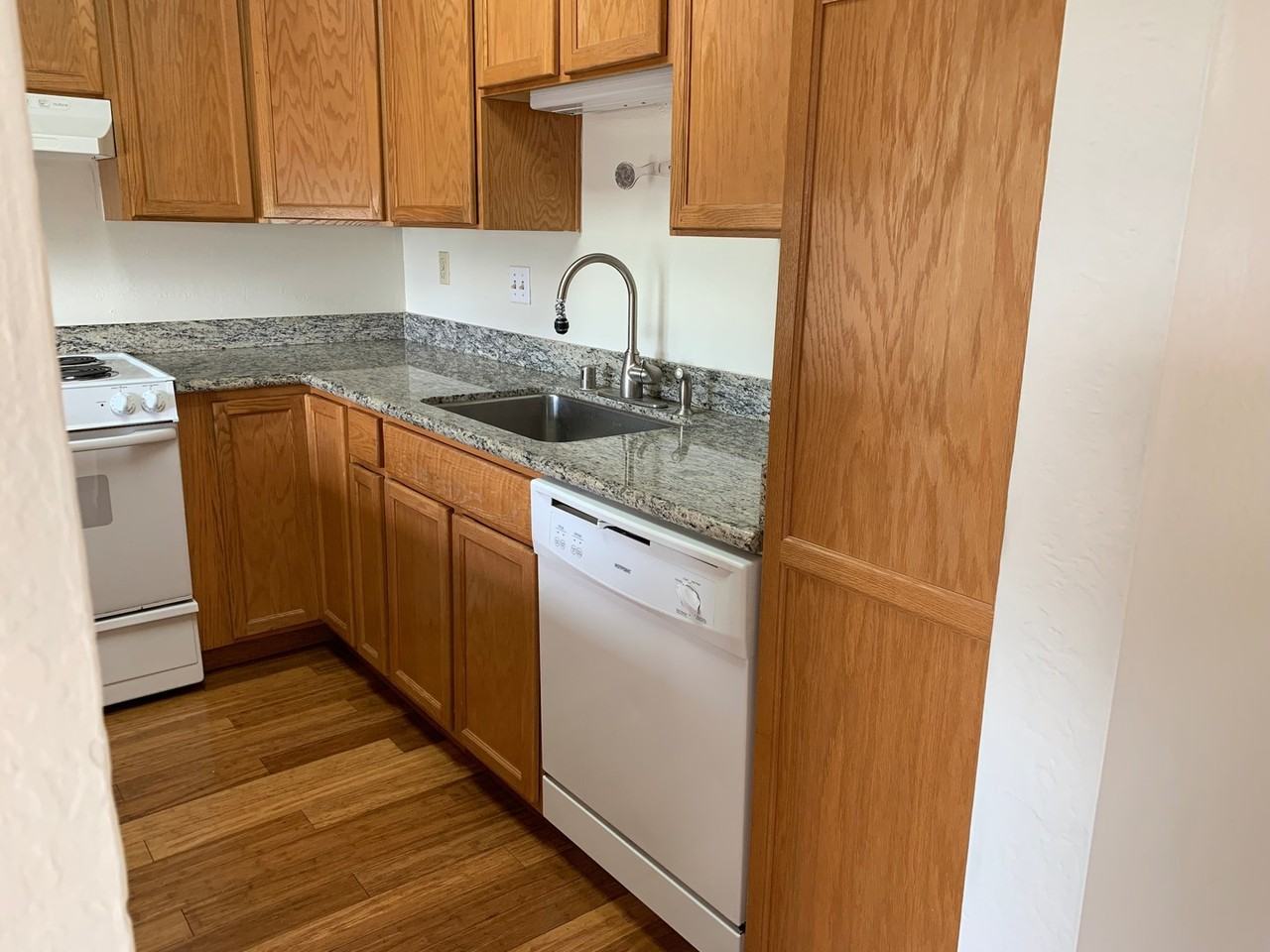 167 Holiday Hills Dr - Photo 7 of 18