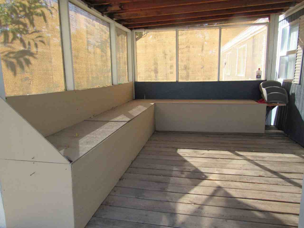 292 S 4th Ave - Photo 2 of 13