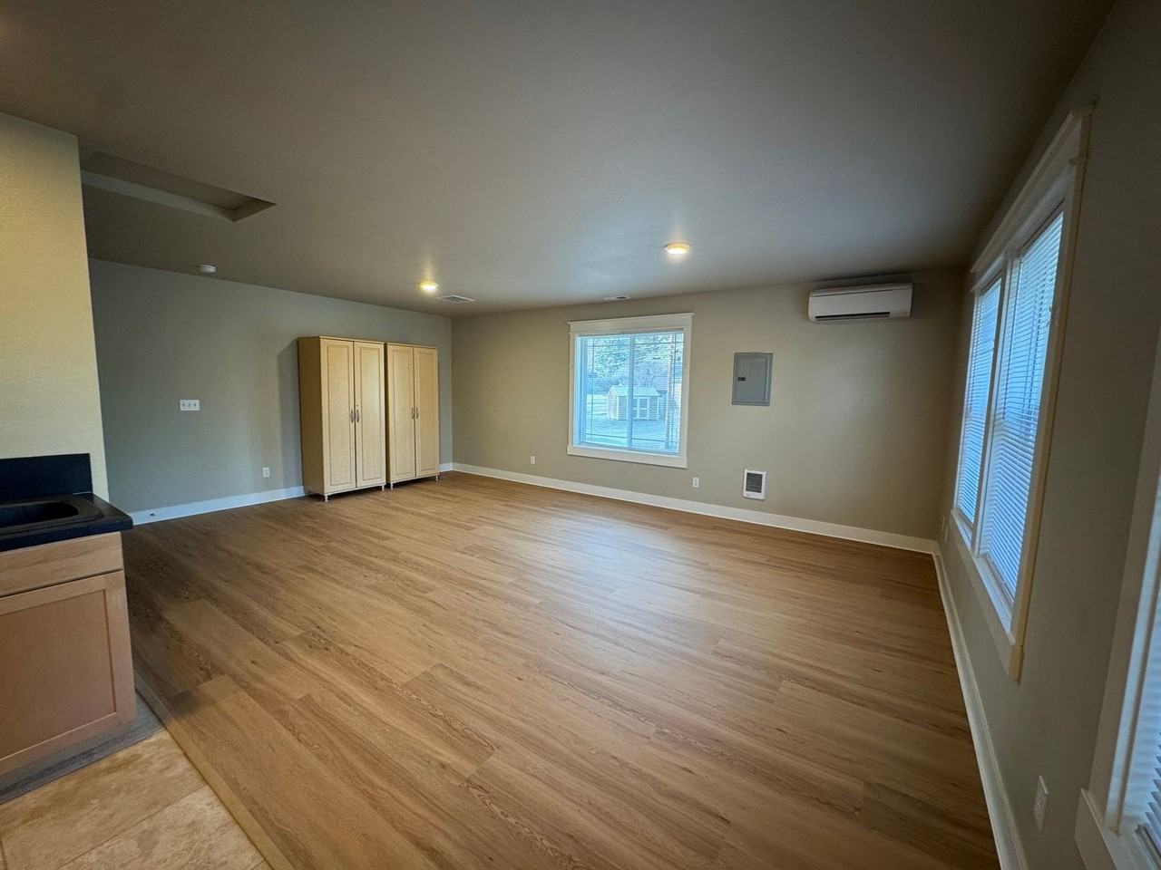 1344 Nw Ithaca Ave #2 - Photo 4 of 7