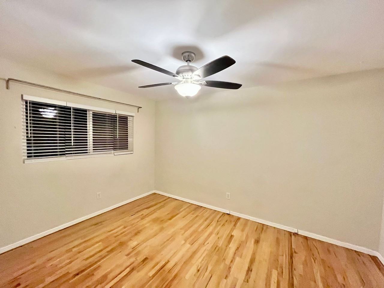 2958 Ivy St - Photo 6 of 9