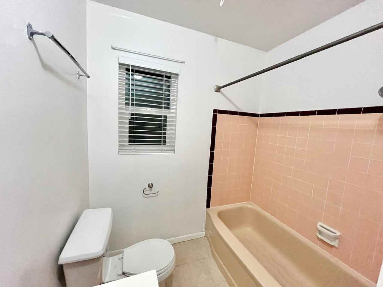 2958 Ivy St - Photo 7 of 9