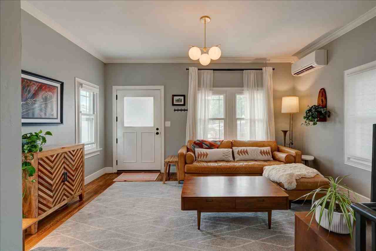 2718 A St - Photo 6 of 29