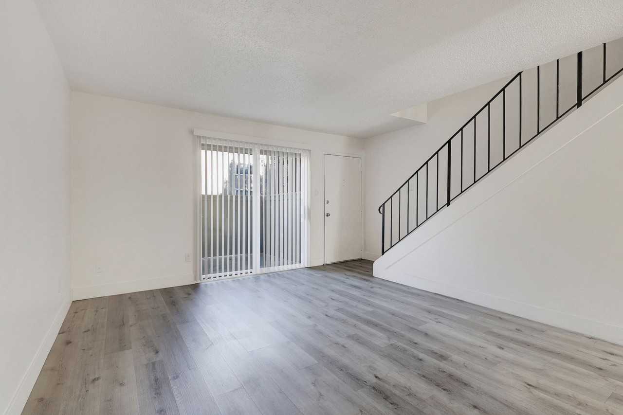 Villa Serrano New - Photo 6 of 50