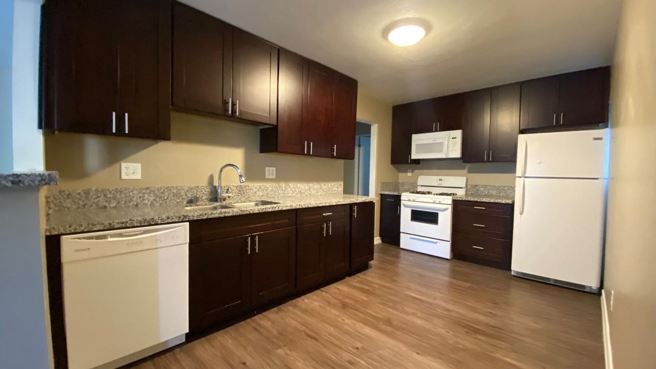 Moose 4154-4158 Estrella Avenue - Photo 7 of 22