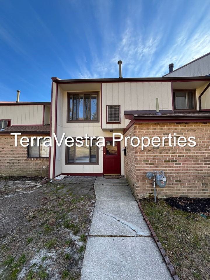 610 Timber Creek Rd - Photo 4 of 10